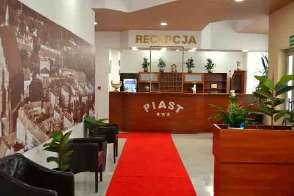 Hotel Piast 5
